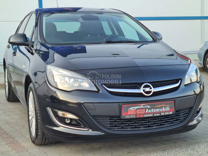 Opel Astra J 1.7cdti ACTIVE