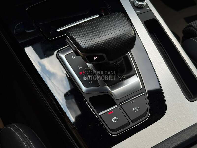 Audi Q5 S-Line/Matrix/21