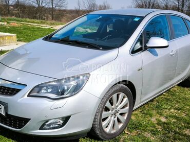 Opel Astra J 1.7 CDTI COSMO