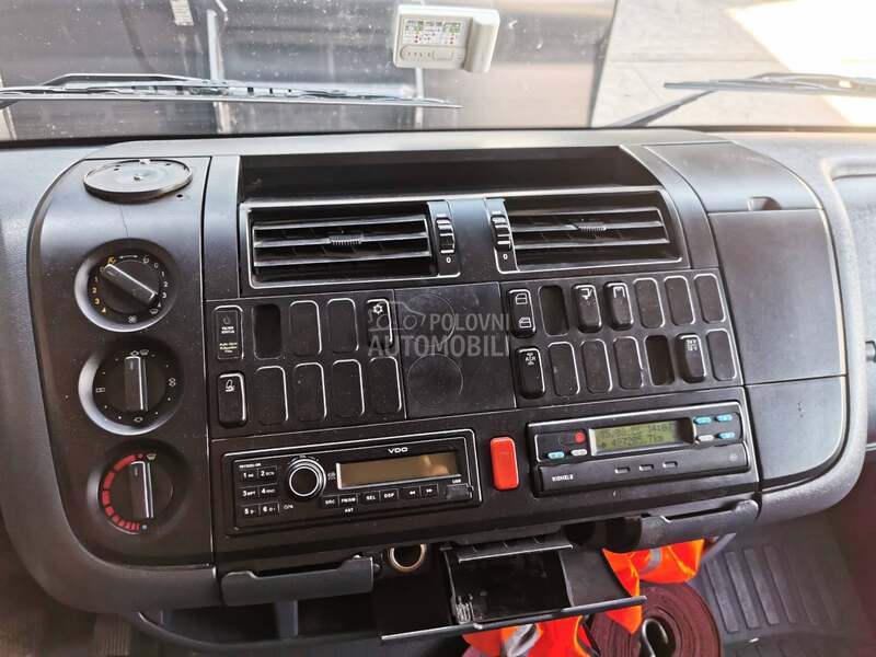 Mercedes Benz Atego 815