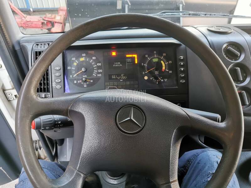 Mercedes Benz Atego 815