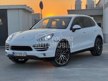 Porsche Cayenne NOV