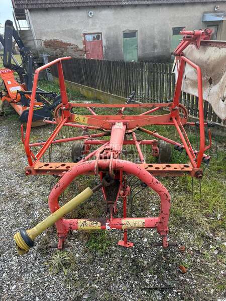 Kuhn balerina i rasturac