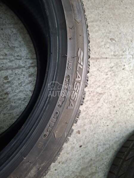 Lassa 255/40 R20 Sve sezone
