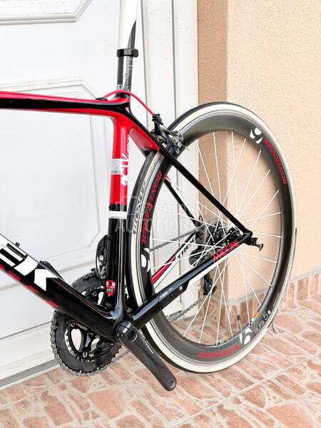 Trek Madone 28