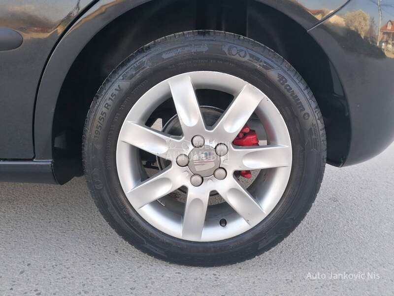 Seat Ibiza 1.4i REFERENCE CH