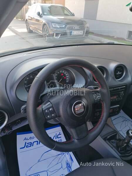 Seat Ibiza 1.4i REFERENCE CH