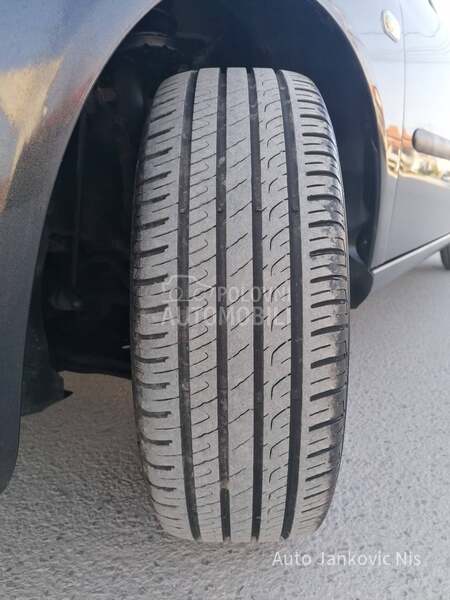 Seat Ibiza 1.4i REFERENCE CH