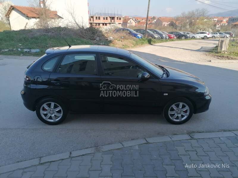 Seat Ibiza 1.4i REFERENCE CH