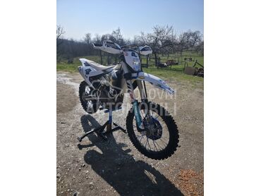 Husqvarna FE 450