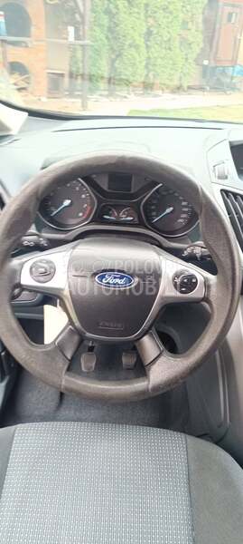 Ford C-Max 1.6b