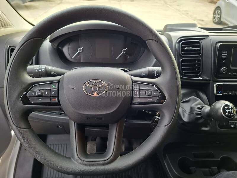 Toyota Proace MAX sa PDV