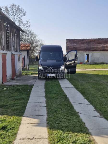 Mercedes Benz Sprinter 318
