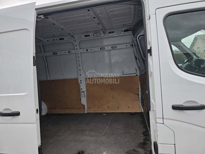 Renault Master 2.3 Led