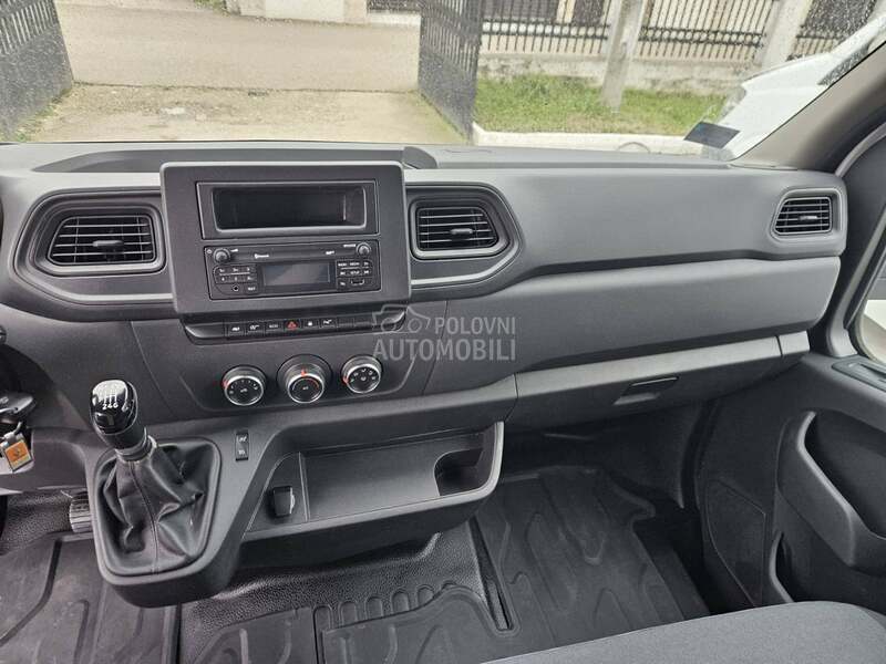 Renault Master 2.3 Led