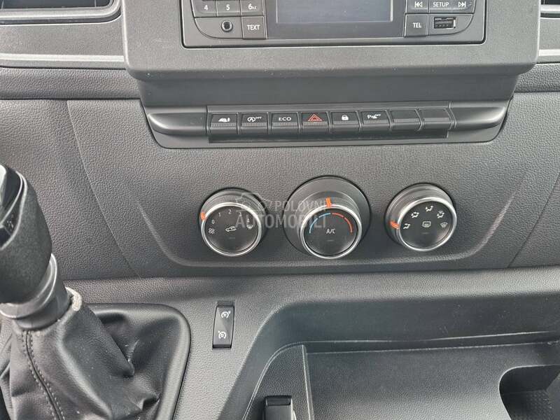 Renault Master 2.3 Led