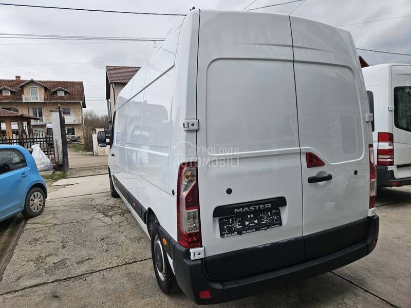 Renault Master 2.3 Led