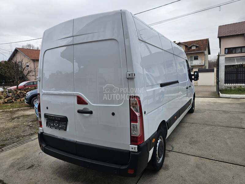 Renault Master 2.3 Led