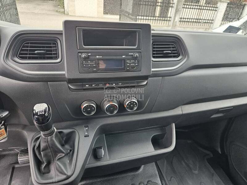 Renault Master 2.3 Led