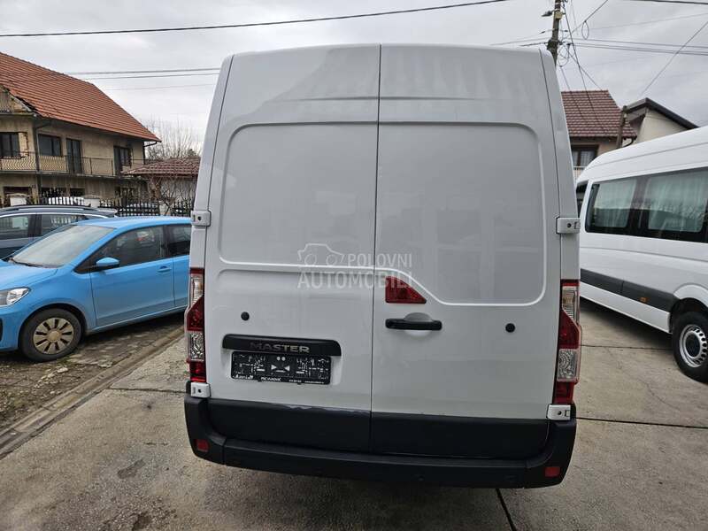 Renault Master 2.3 Led