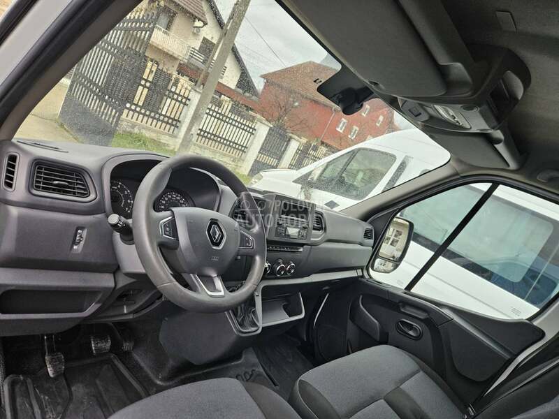Renault Master 2.3 Led