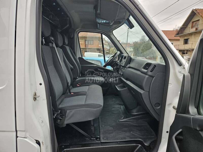 Renault Master 2.3 Led