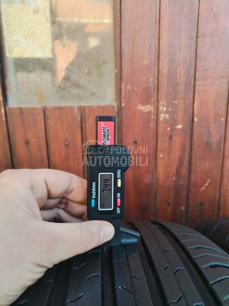 Continental 215/60 R17 Letnja