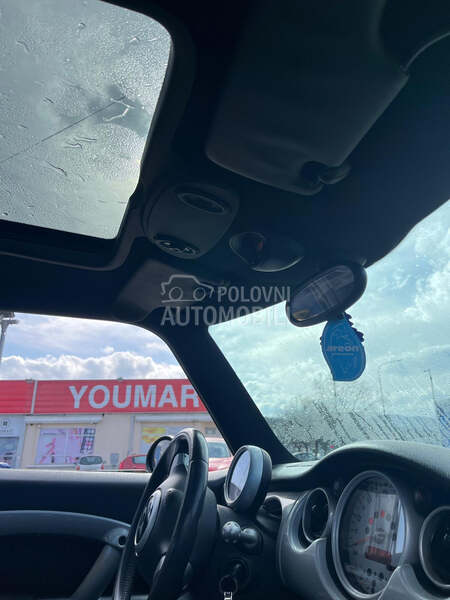 MINI Cooper R50, 2002, 1.6