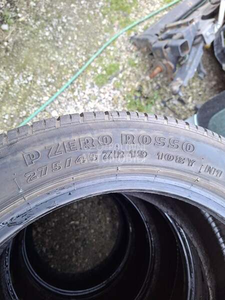 Pirelli 275/45 R19 Letnja