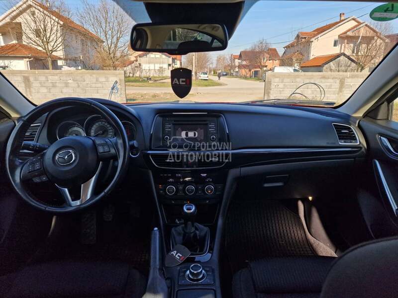 Mazda 6 