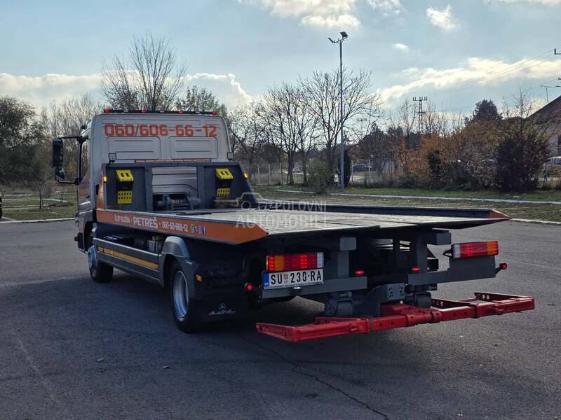 Mercedes Benz ATEGO 818