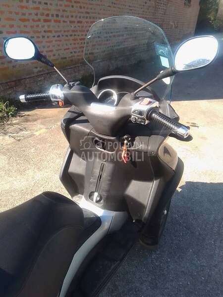 Piaggio mp3