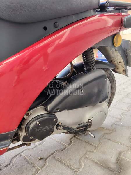 Piaggio Free