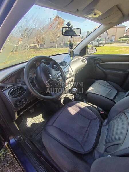 Ford Focus 1,8