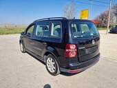 Volkswagen Touran A K C I J A