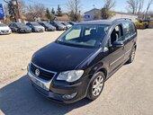 Volkswagen Touran A K C I J A