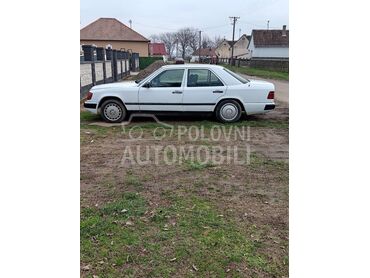 Mercedes Benz W124 250D