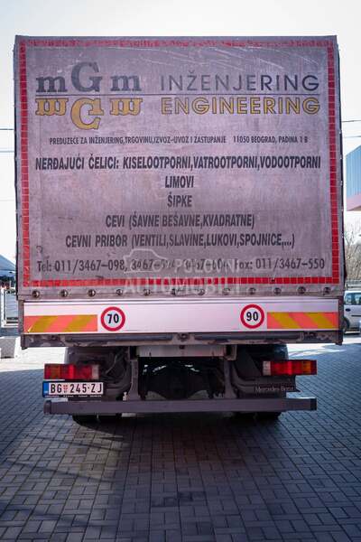 Mercedes Benz atego 1318