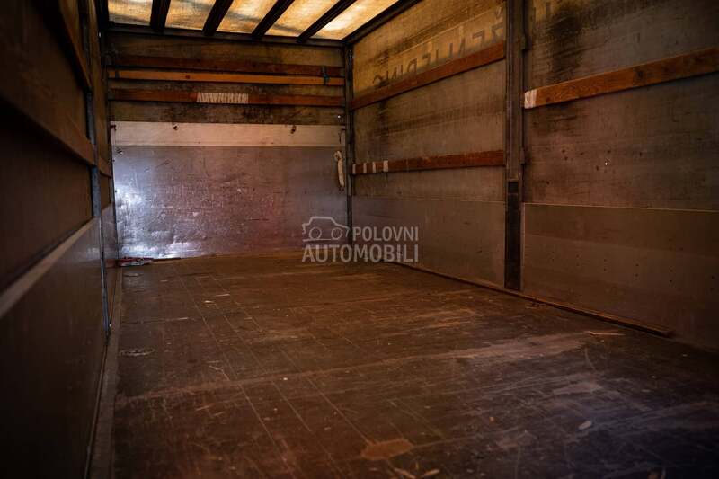 Mercedes Benz atego 1318