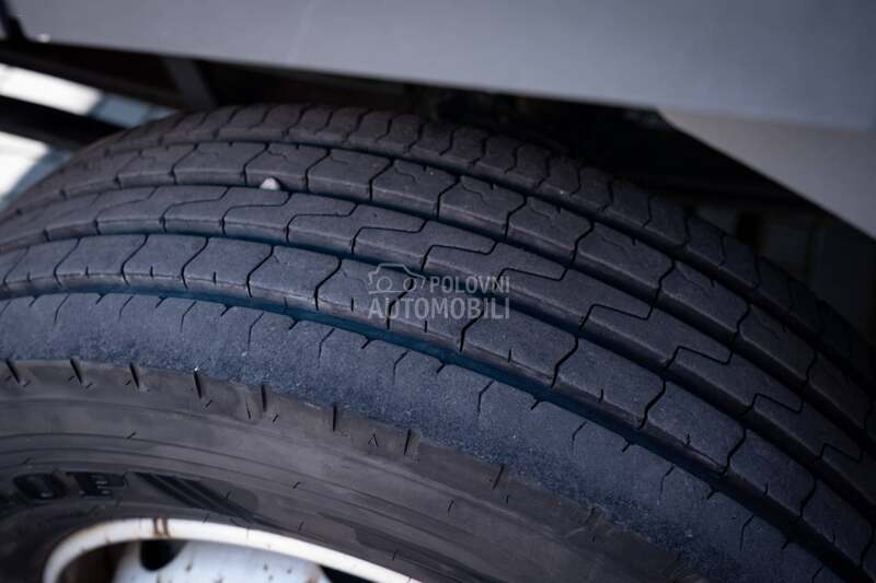 Mercedes Benz atego 1218