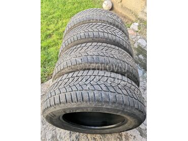 Fulda 225/65 R17 Zimska