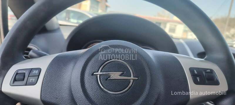 Opel Corsa D 1.2