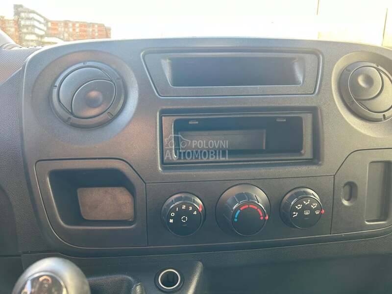 Renault Master 2.3 D