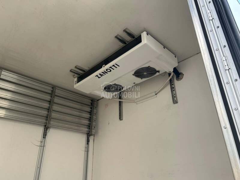 Renault Master 2.3 D