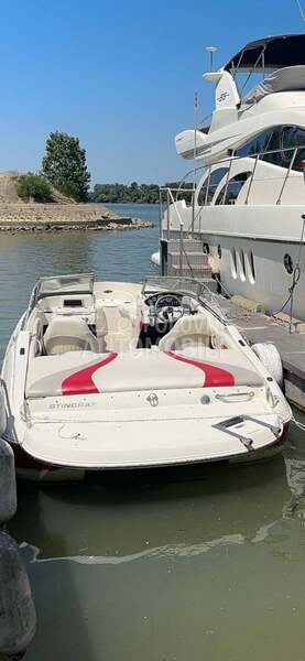 Stingray 195 LR 4.3 MerCruiser V6