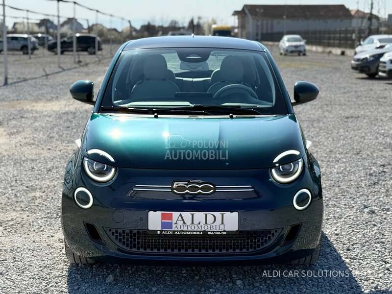 Fiat 500e La Prima