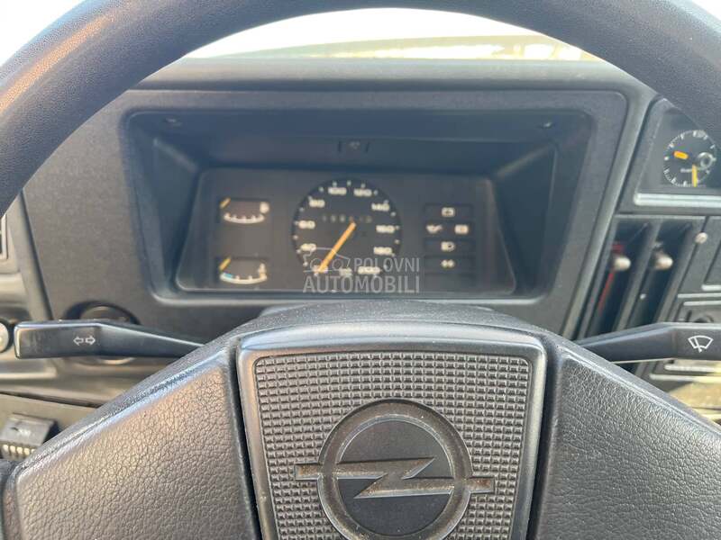 Opel Kadett 