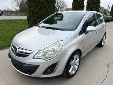 Opel Corsa D SELECTION