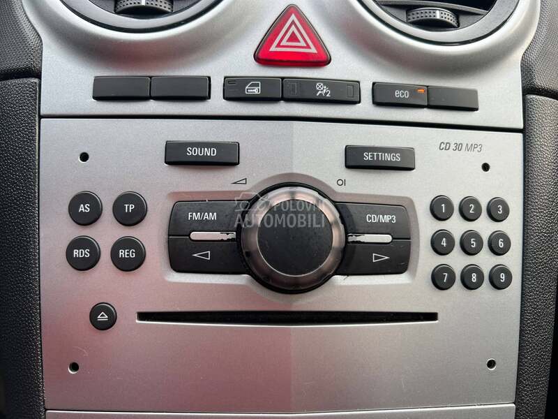 Opel Corsa D SELECTION