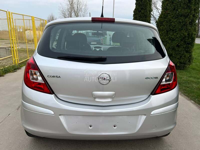 Opel Corsa D SELECTION